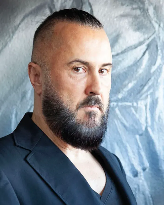 Porträt von Dr. Michael Langhofer